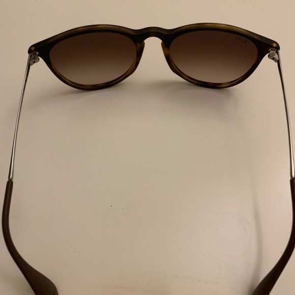 Ray-Ban Erika Classic Sunglasses
